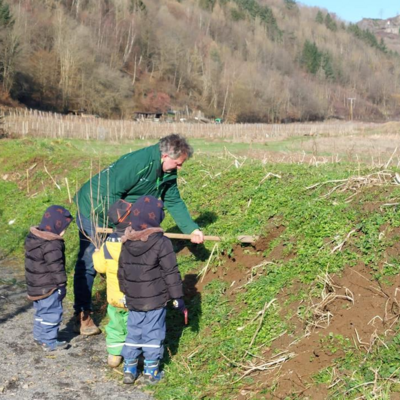 Foto des Albums: Waldkita Wildblumenwiese - Frühlingsaktionen gehen weiter! (02. 03. 2023)