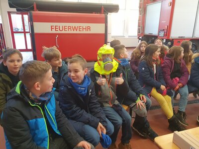 Foto des Albums: Spannender Besuch bei der Feuerwehr