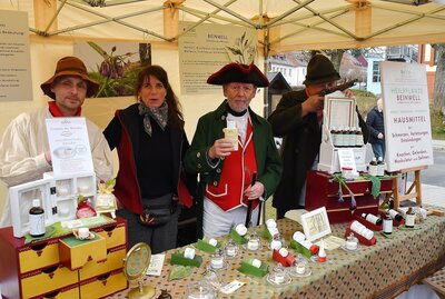 Foto des Albums: Karaseks 70. Naturmarkt