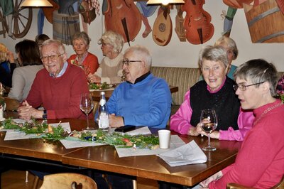 Foto des Albums: Adventsfeier 2022 mit Ehrung der Jubilare