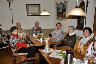 Foto des Albums: Adventsfeier 2022 mit Ehrung der Jubilare