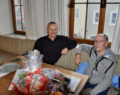 Foto des Albums: Adventsfeier 2022 mit Ehrung der Jubilare