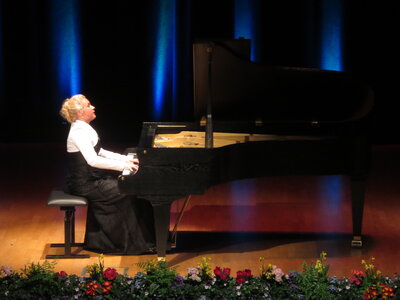 Foto des Albums: Aleksandra Mikulska