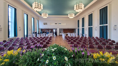 Foto des Albums: Unternehmer und Politiker zu Gast beim Kulturhausfrühstück