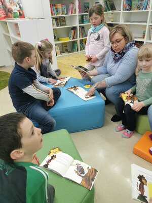 Foto des Albums: Lesewoche in der Grundschule