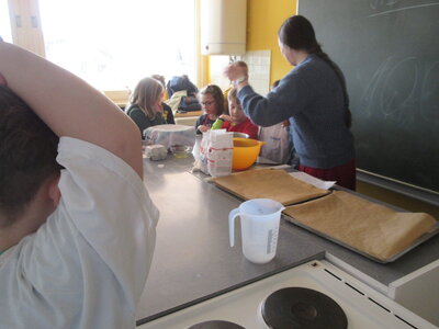 Foto des Albums: Traditionelles tschechisches Ostergebäck: Backen mit Kristyna (22. 03. 2023)