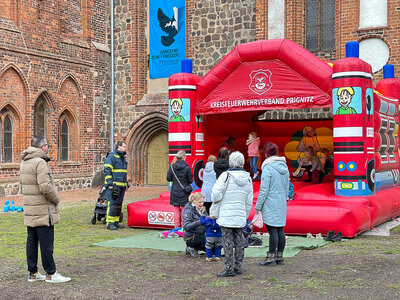 Foto des Albums: Die neue Drehleiter ist da