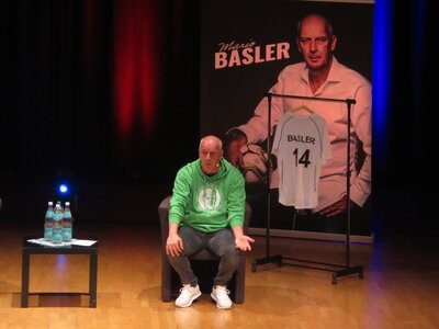 Foto des Albums: BASLER ballert