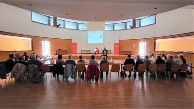 Foto des Albums: CSI-Café