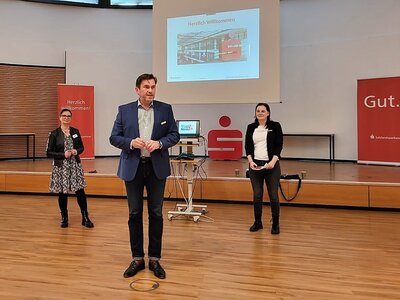 Foto des Albums: CSI-Café