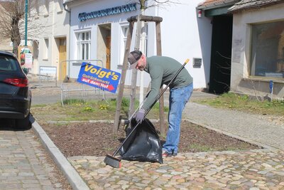 Foto des Albums: Frühjahrsputz in Ziesar