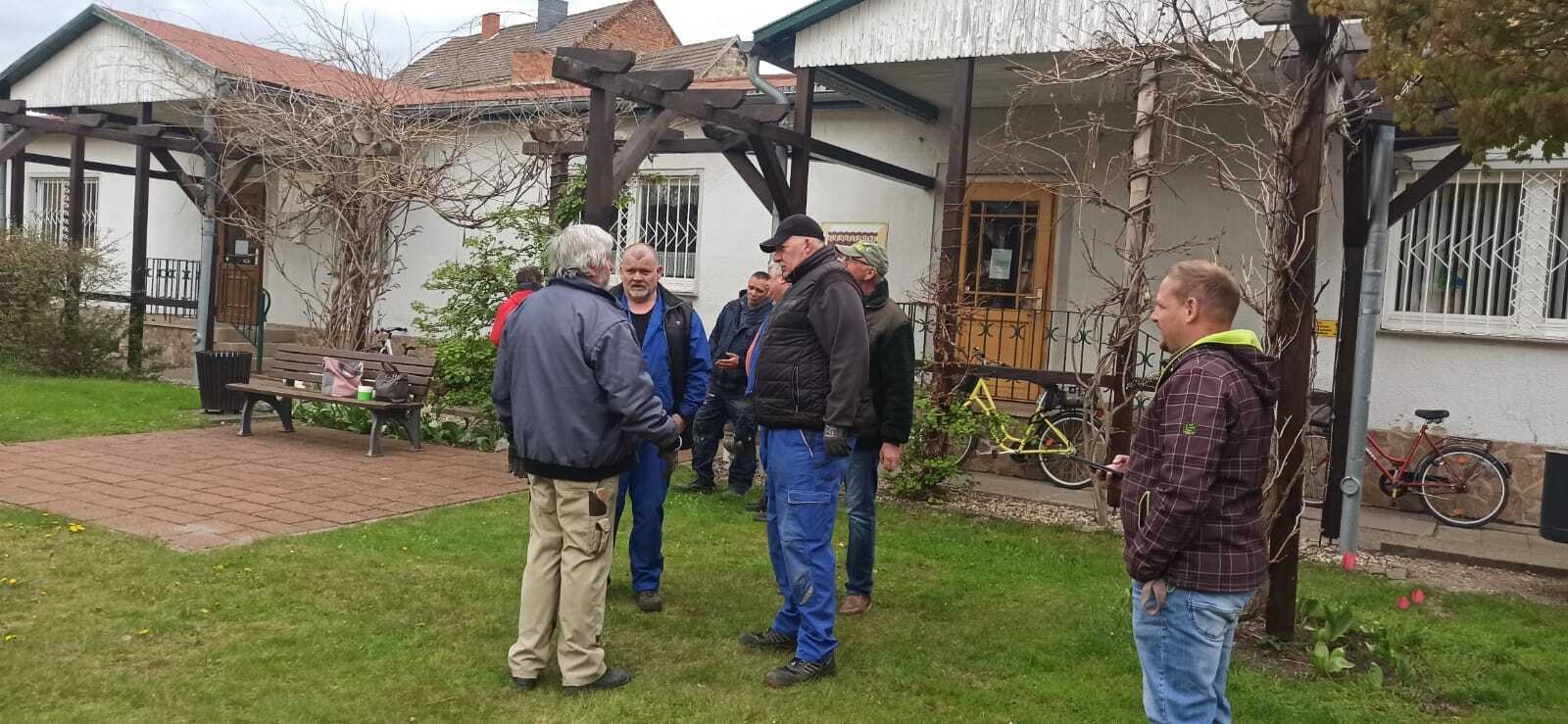 Bild : Aufstellen Maibaum 2023