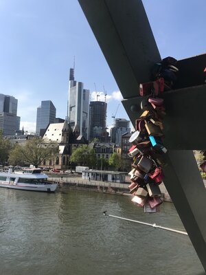 Foto des Albums: Klassenfahrt der 8/9 nach Frankfurt