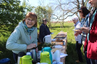 Foto des Albums: Wanderung zur Schachbrettblumenwiese