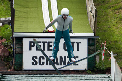 Foto des Albums: Baumblütenspringen 2023