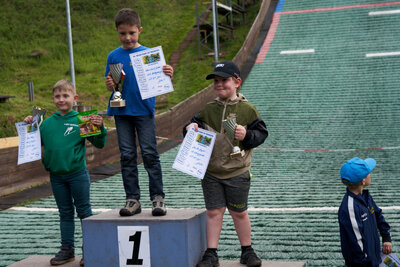 Foto des Albums: Baumblütenspringen 2023