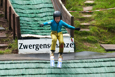 Foto des Albums: Baumblütenspringen 2023