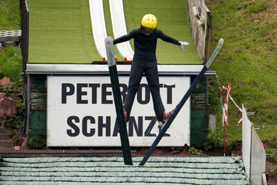 Foto des Albums: Baumblütenspringen 2023
