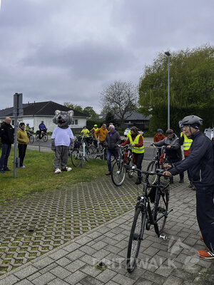 Foto des Albums: Anradeln 2023: Regen und Kälte getrotzt