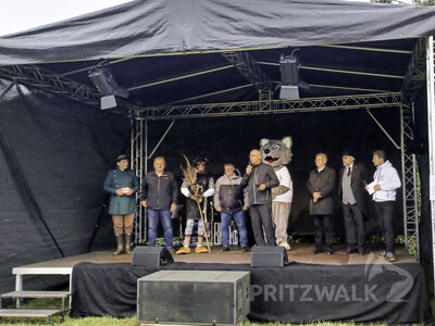 Foto des Albums: Anradeln 2023: Regen und Kälte getrotzt