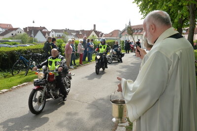 Foto des Albums: Motorradsegnung 2023