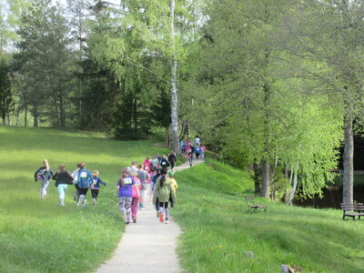 Foto des Albums: Kinder laufen für Kinder (19. 05. 2023)