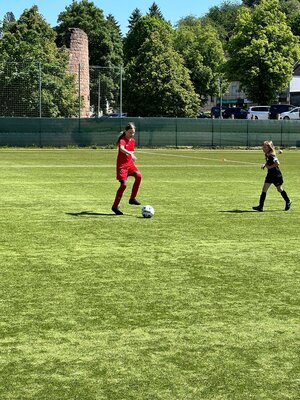 Foto des Albums: Grundschulmeisterschaften im Fußball der Mädchen