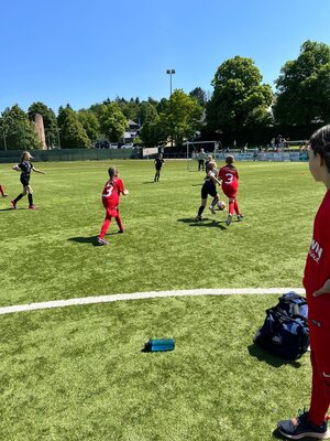 Foto des Albums: Grundschulmeisterschaften im Fußball der Mädchen