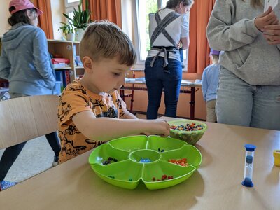 Foto des Albums: Ein märchenhafter Tag der offenen Tür