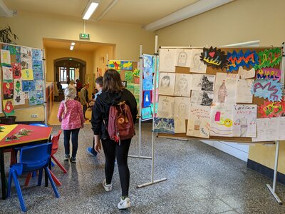 Foto des Albums: Ein märchenhafter Tag der offenen Tür