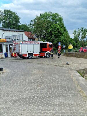 Foto des Albums: Gemeinsame Übung Feuerwehr, DLRG & JUH