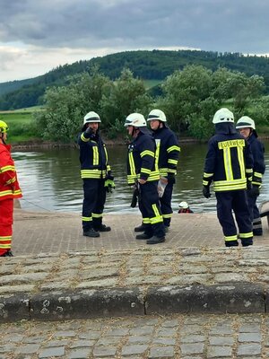 Foto des Albums: Gemeinsame Übung Feuerwehr, DLRG & JUH