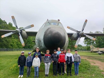 Foto des Albums: Wandertag Klasse 4 (Flugwelt)