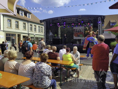 Foto des Albums: Samstagnachmittag bei den Pritzwalker Festtagen