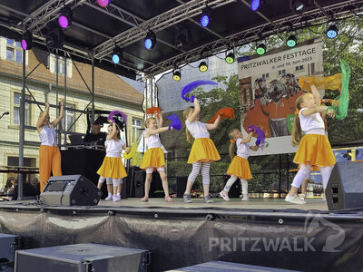 Foto des Albums: Samstagnachmittag bei den Pritzwalker Festtagen
