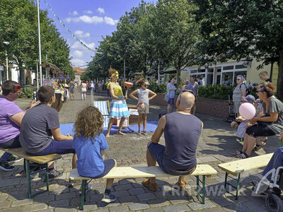 Foto des Albums: Samstagnachmittag bei den Pritzwalker Festtagen