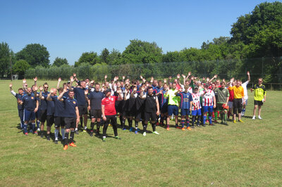Foto des Albums: 24. Feuerwehr-Fußballturnier der Feuerwehr Seester
