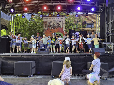 Foto des Albums: Freitagabend bei den Pritzwalker Festtagen 2023