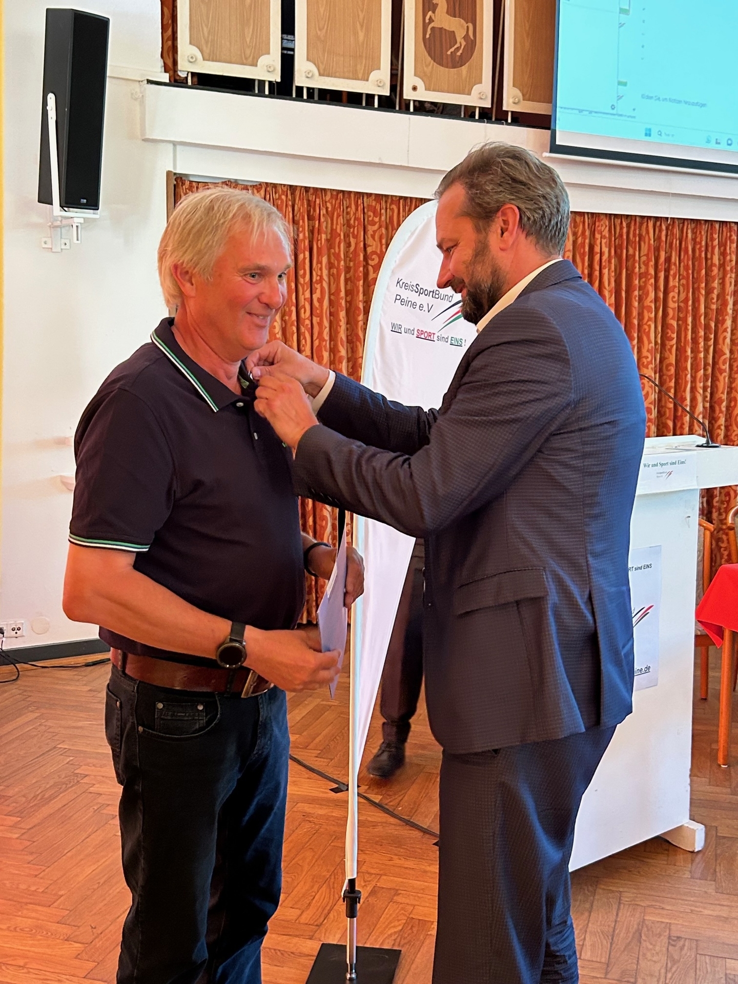 Bild: Bild-29-48 -KST-Ehrung