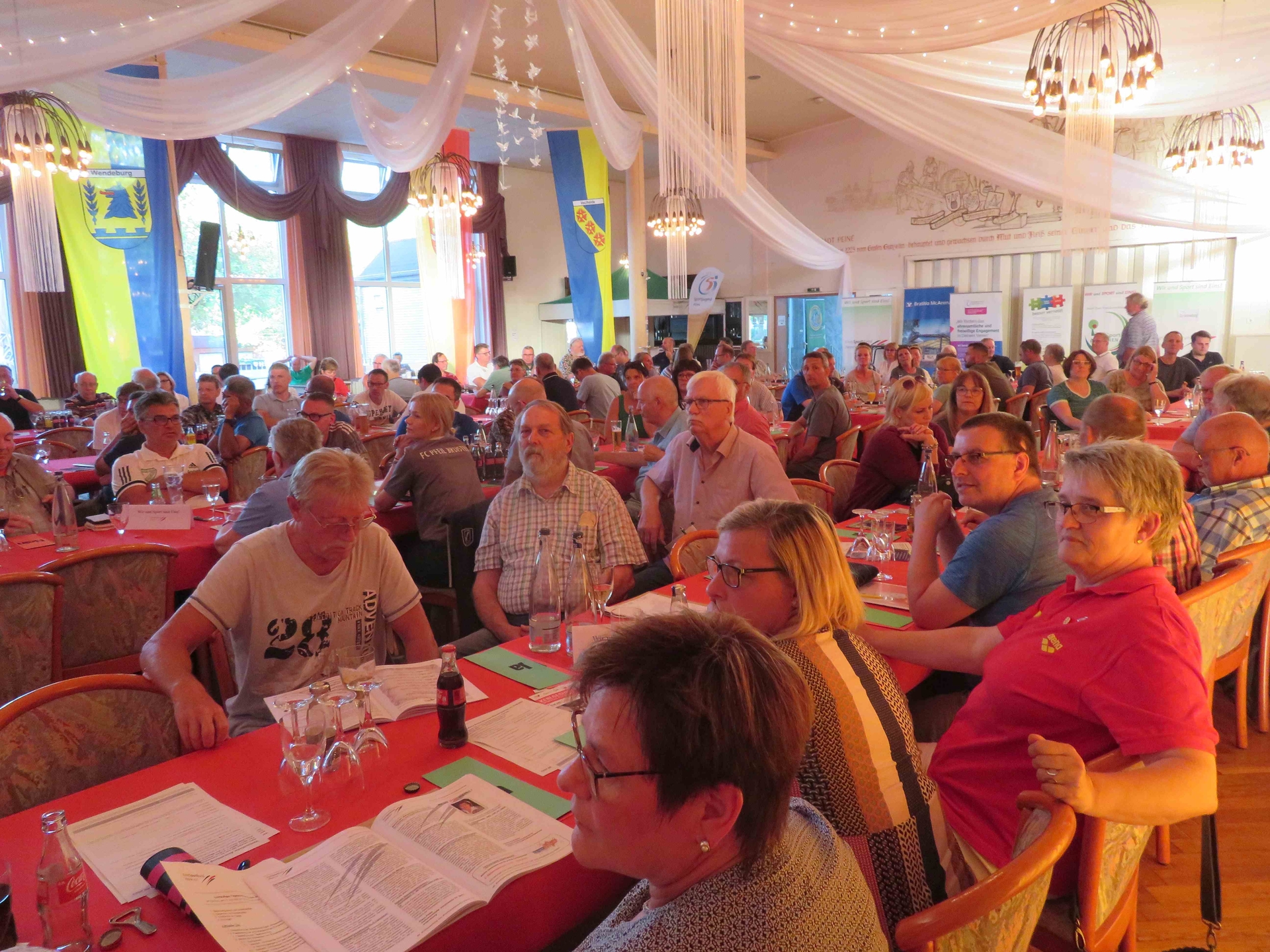 Bild: Bild-4-48 -KST-Plenum