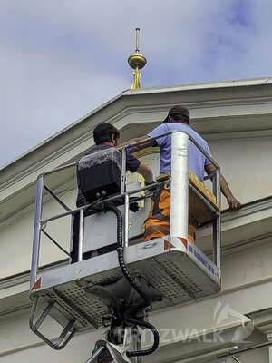 Foto des Albums: Die Rathausuhr tickt wieder