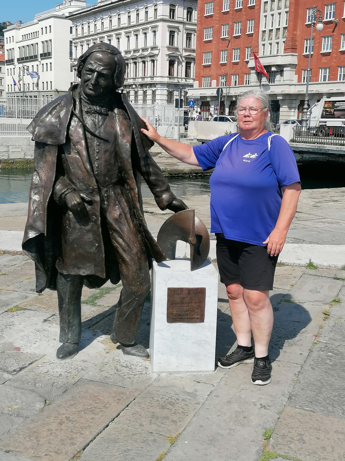 Bild: Der Erfinder der Schiffsschraube und Mona....