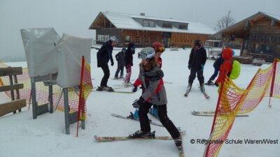 Foto des Albums: Tagebuch Skilager 3.Tag (2016)