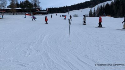 Foto des Albums: Tagebuch Skilager 1.Tag (2020)