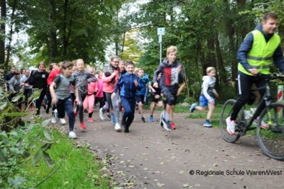 Foto des Albums: „RWW läuft“ - für sich und den guten Zweck