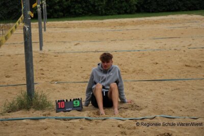 Foto des Albums: Großes Teilnehmerfeld und spannende Duelle im Sand