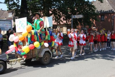 Foto des Albums: Umzug zu 760 Jahre Freyenstein (24.06.2023)