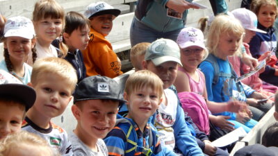 Foto des Albums: Kindertagsfahrt der Klassen 1 bis 3 zur Felsenbühne Rathen
