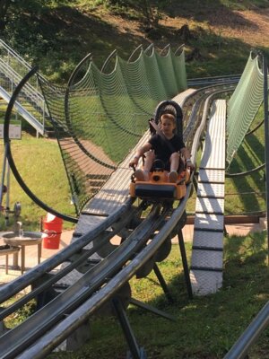 Foto des Albums: Abschluss Klasse 4a Rodelbahn