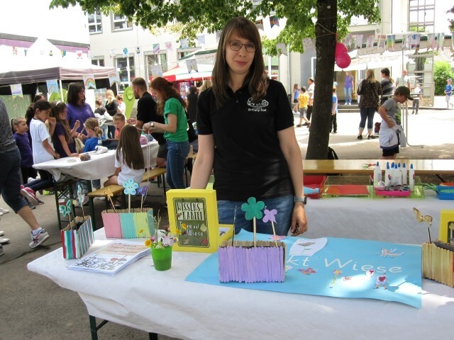 Bild: Stand Bastelangebote